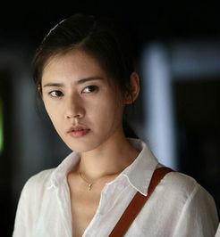 秋瓷炫家庭背景,从平凡家庭走向演艺巅峰的励志传奇